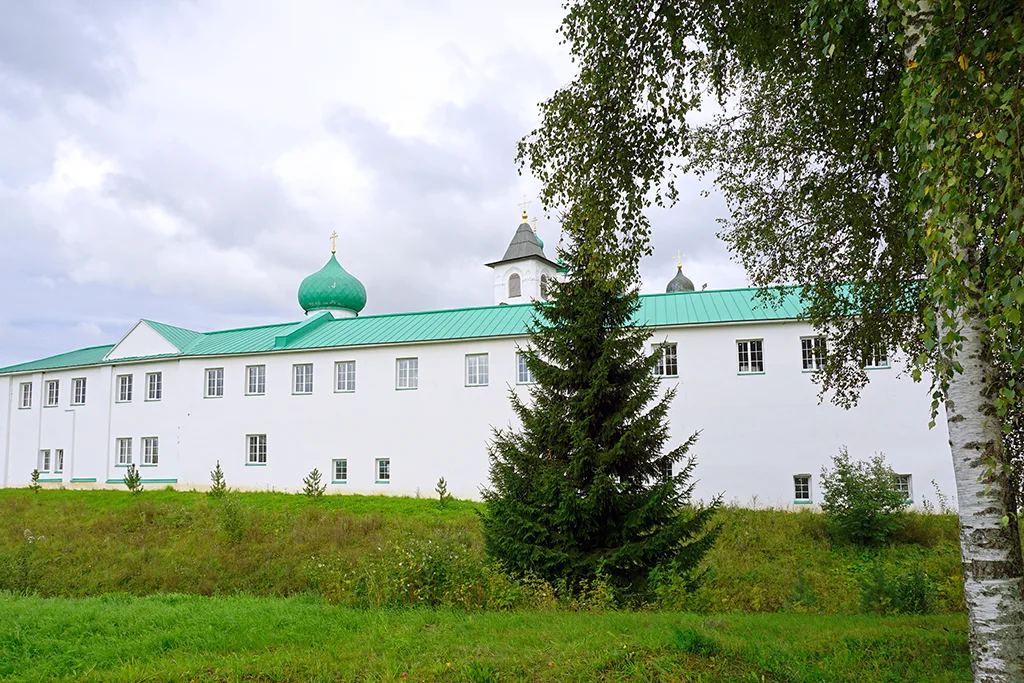 Архиерейские кельи Александро-Свирскоо монастыря, Фото: Валерий Орлов, starput.ru