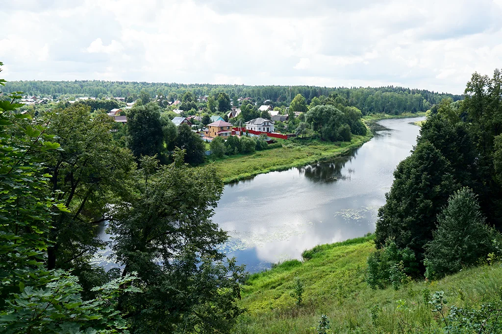 Руза, вид со смотровой площадке в Парке культуры и отдыха «Городок», Фото: Валерий Орлов, starput.ru