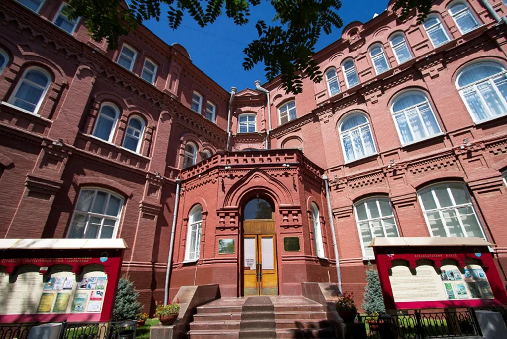 Краеведческий музей-заповедник Астрахани (фото: astmuseum.ru/ru/museums/kraevedcheskiy-muzey/):