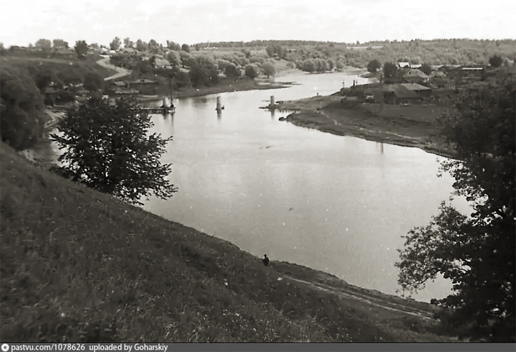 Река Руза. Фото 1951 года (pastvu.com/1078626)