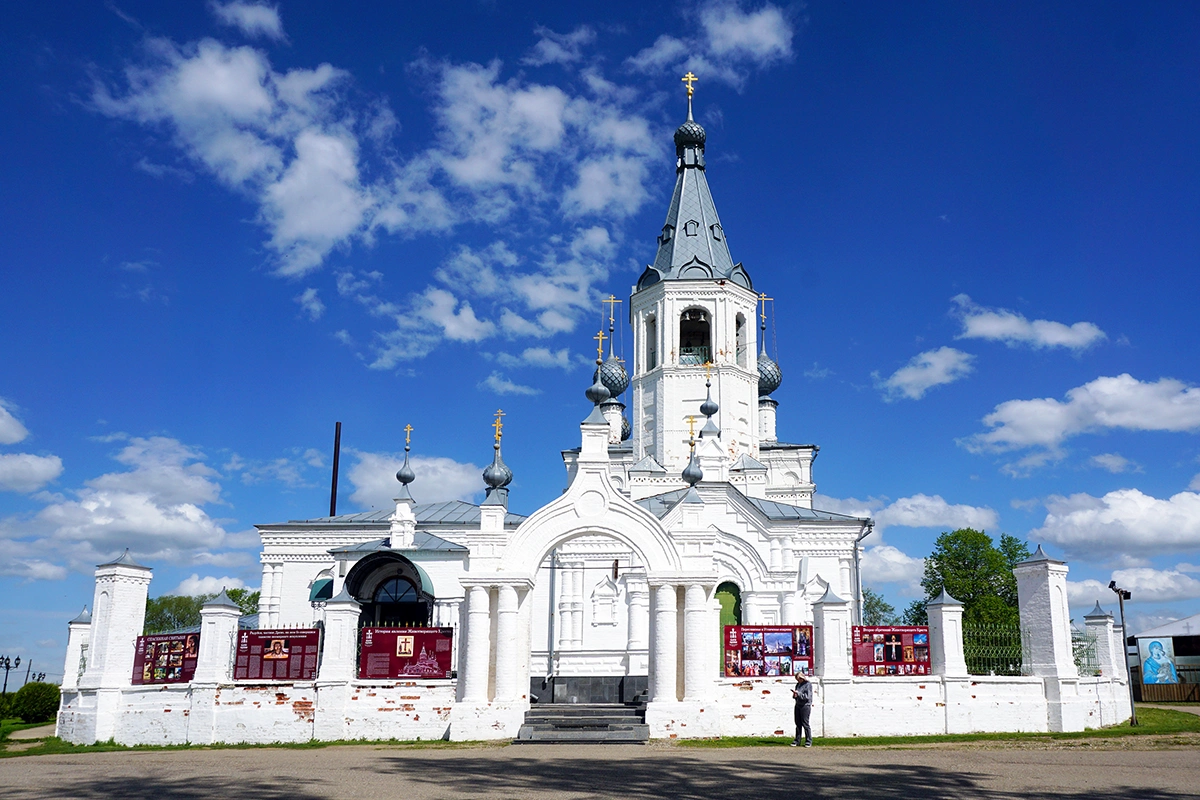 Храм святителя Иоанна Златоуста в селе Годеново, фото: Валерий Орлов, starput.ru